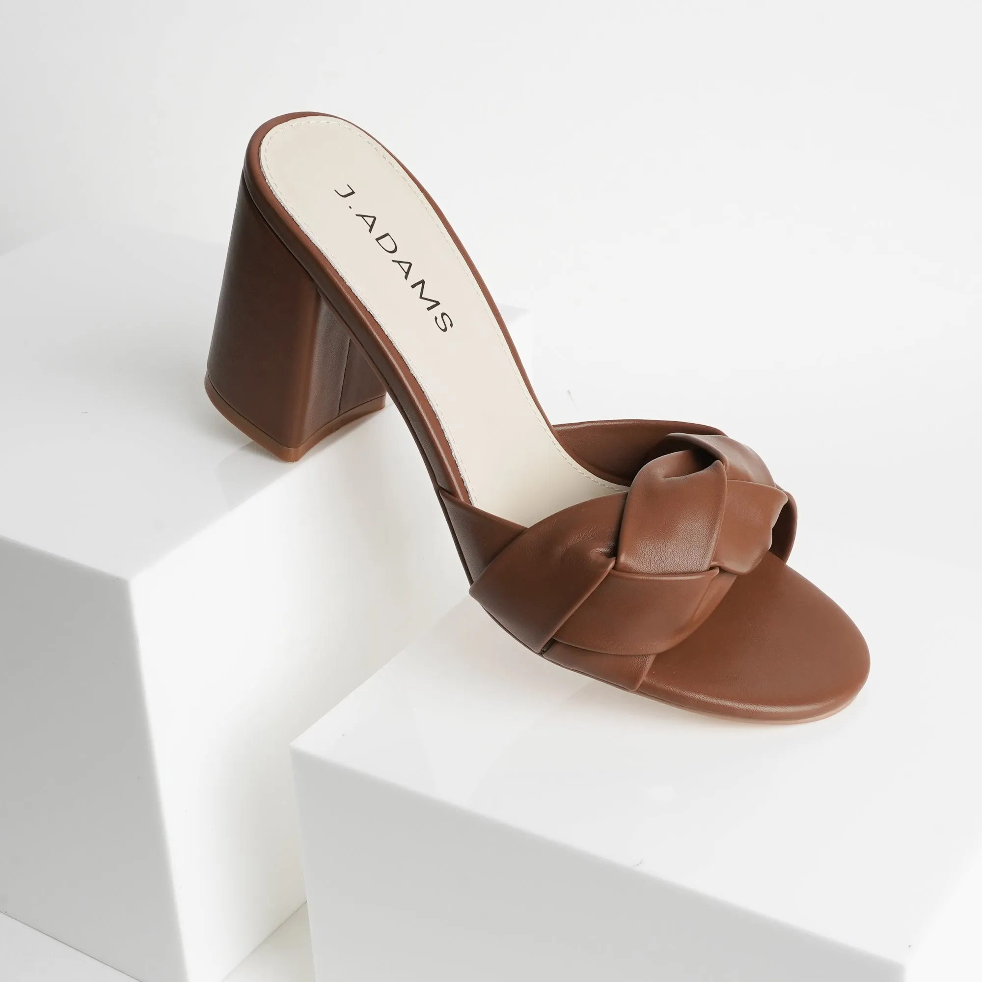 Tori | Brown