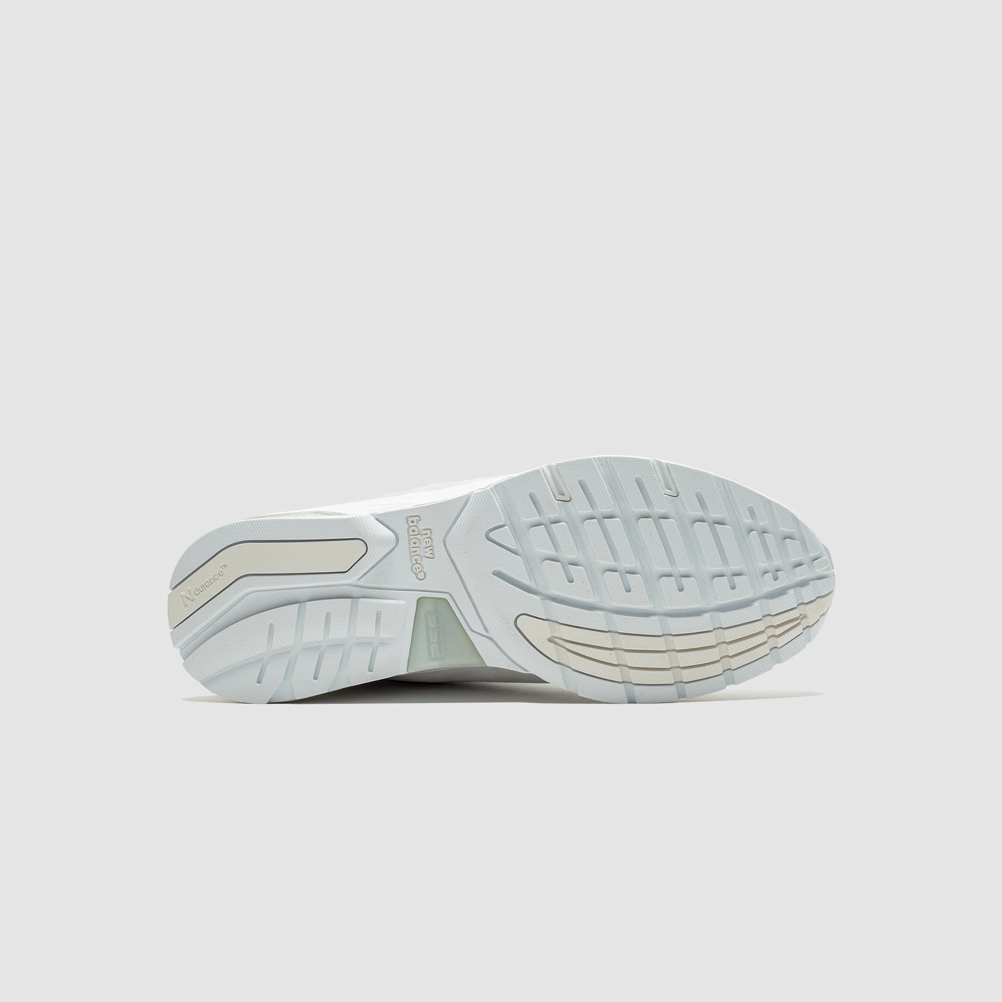 U992NC "WHITE REFLECTION"
