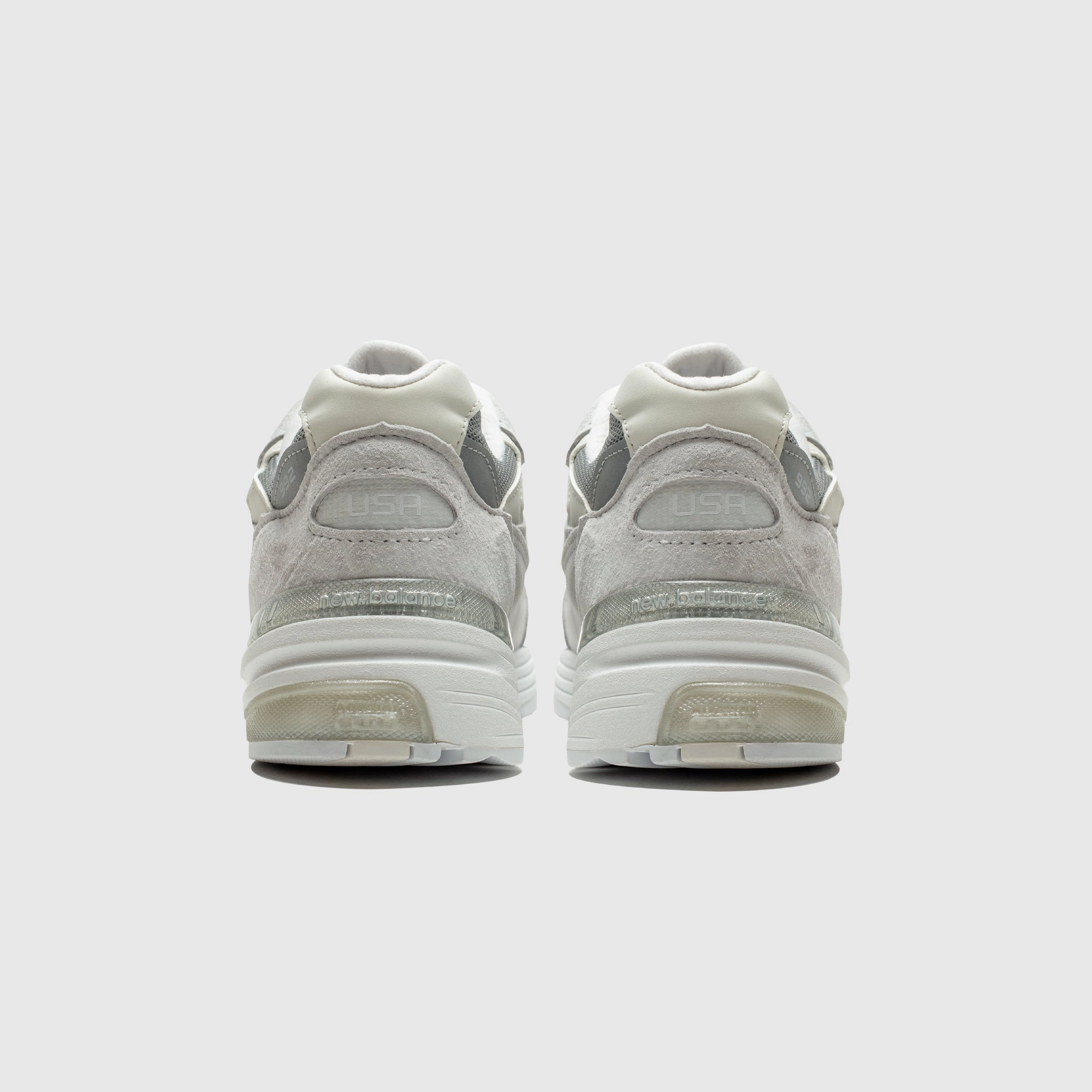 U992NC "WHITE REFLECTION"