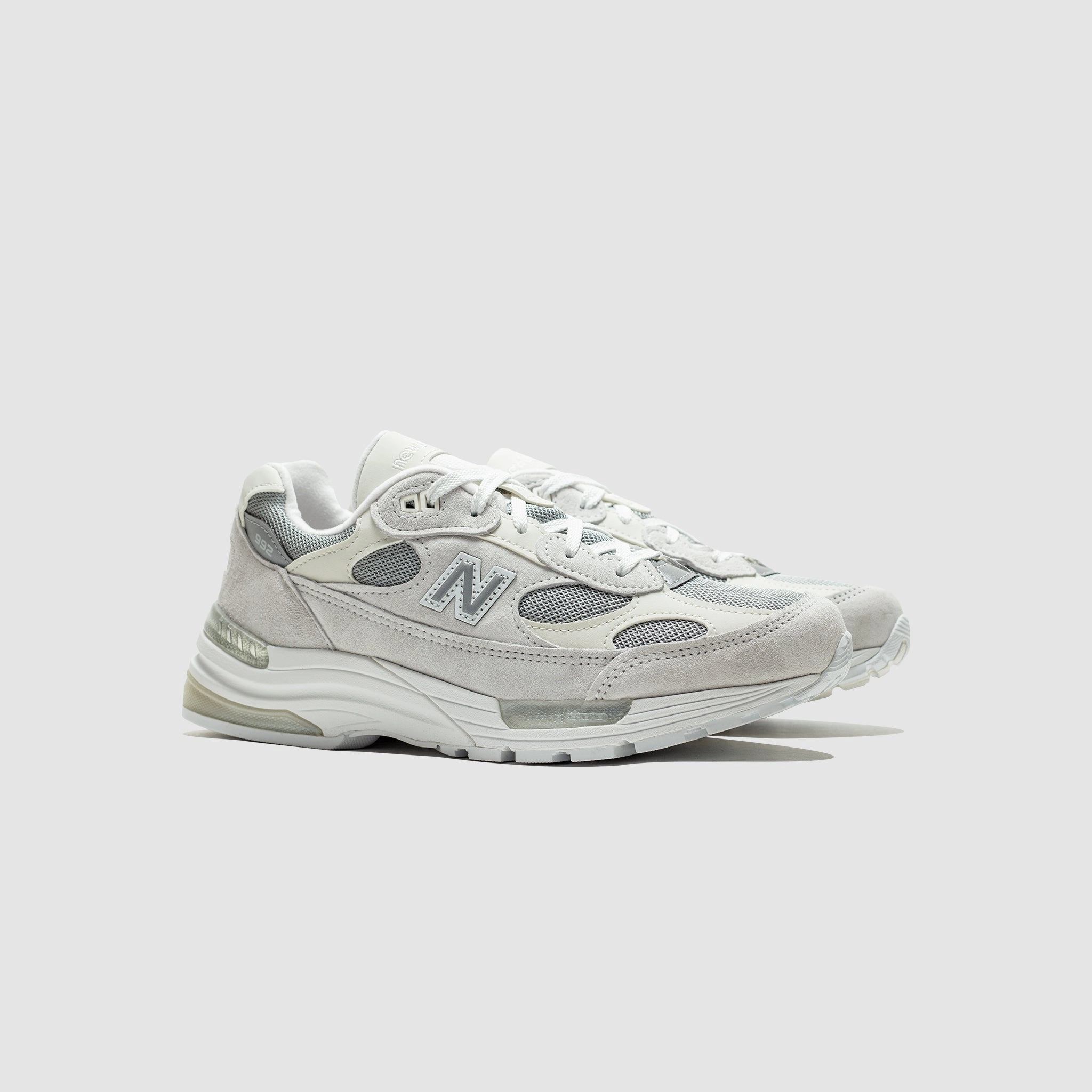 U992NC "WHITE REFLECTION"