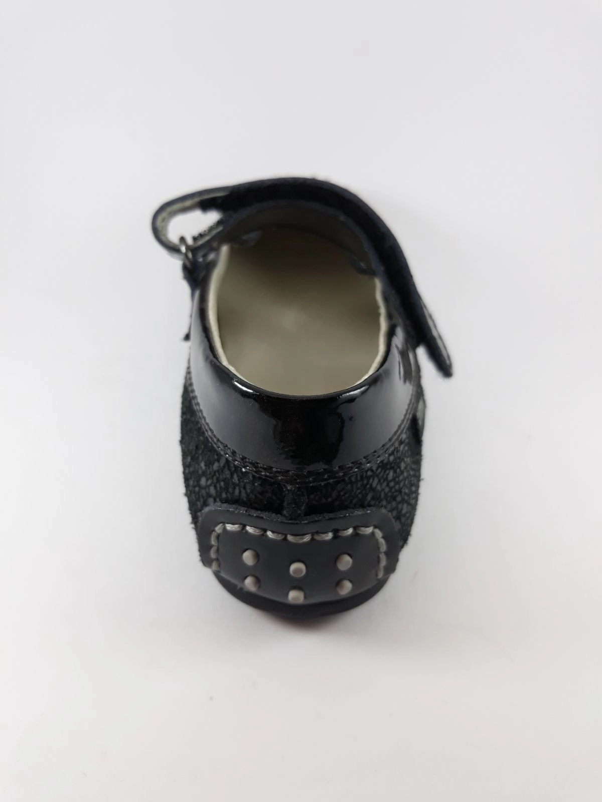 Umi Moraine Black