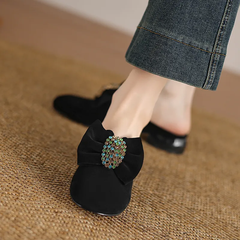 USS Shoes Larent Women's Round Toe Low Heels Leather Mules