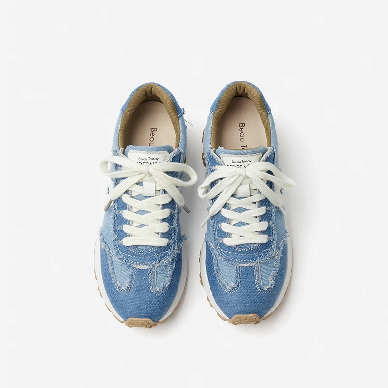 USS Shoes Clara Women's Lace Up Leather Sneaker