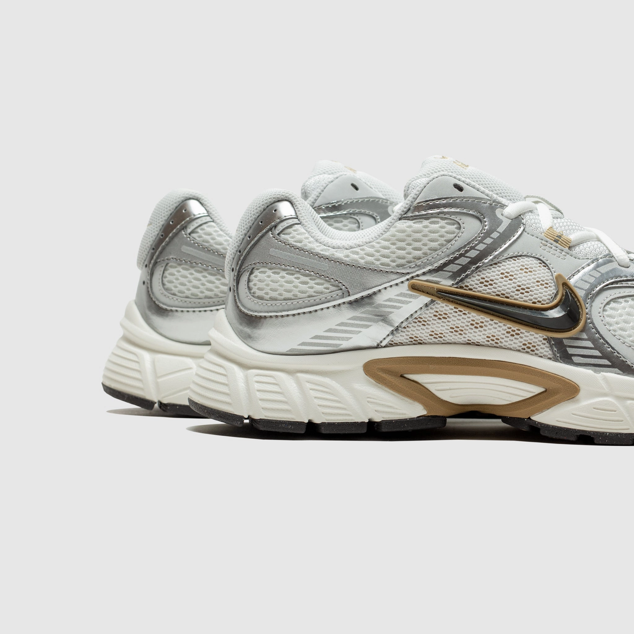 V5 RNR "PARACHUTE BEIGE"