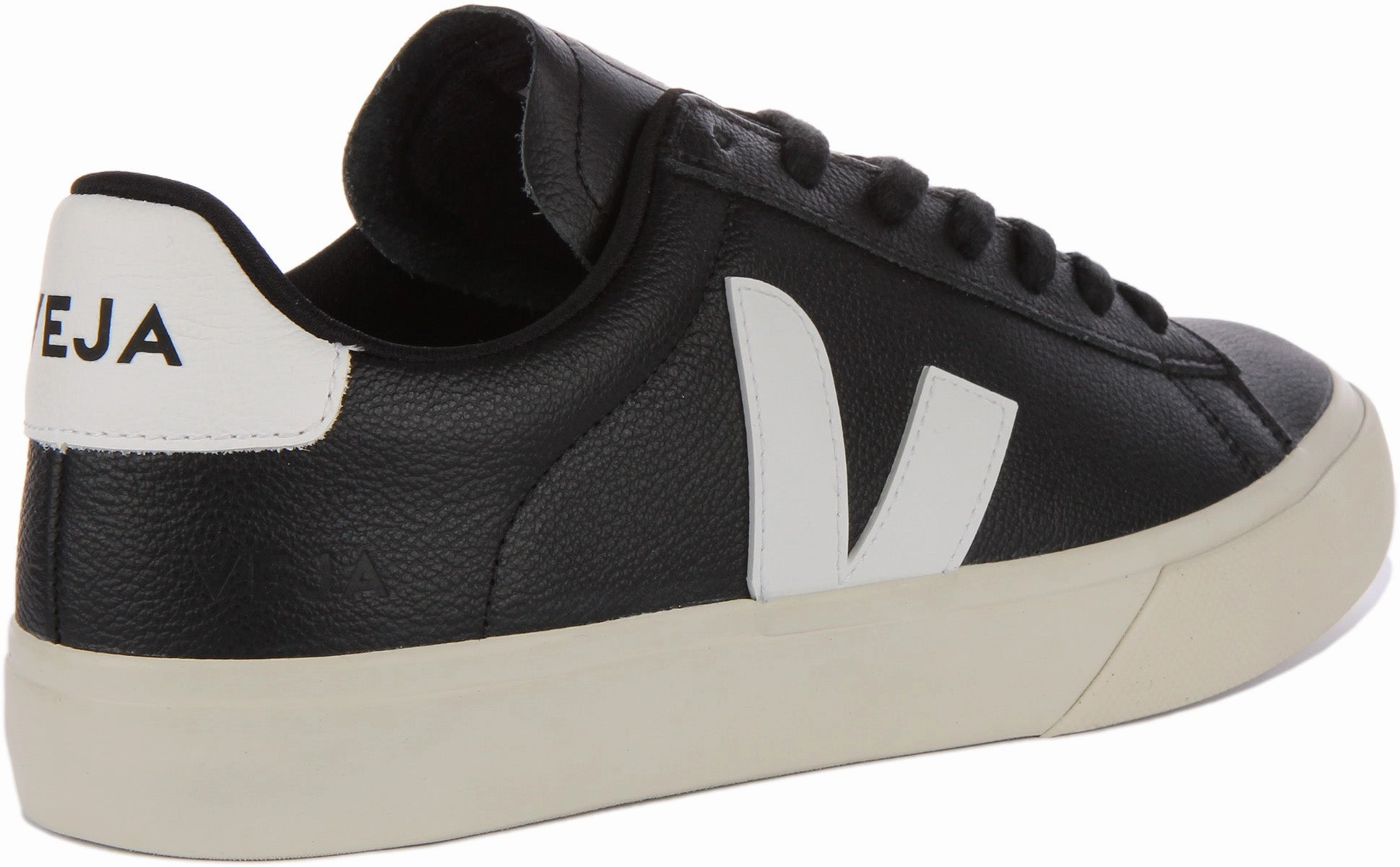 Veja Campo Chromefree In Black White For Men