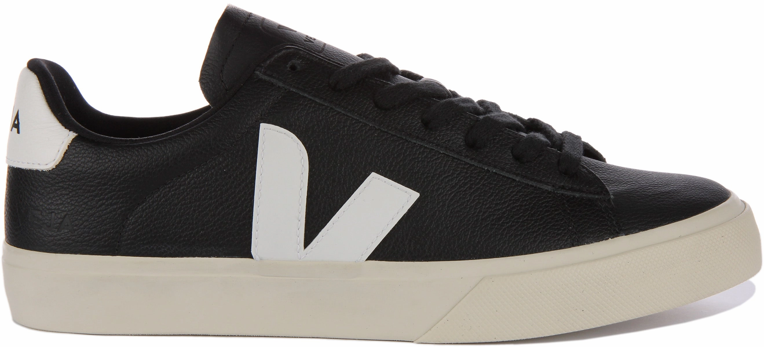 Veja Campo Chromefree In Black White For Men