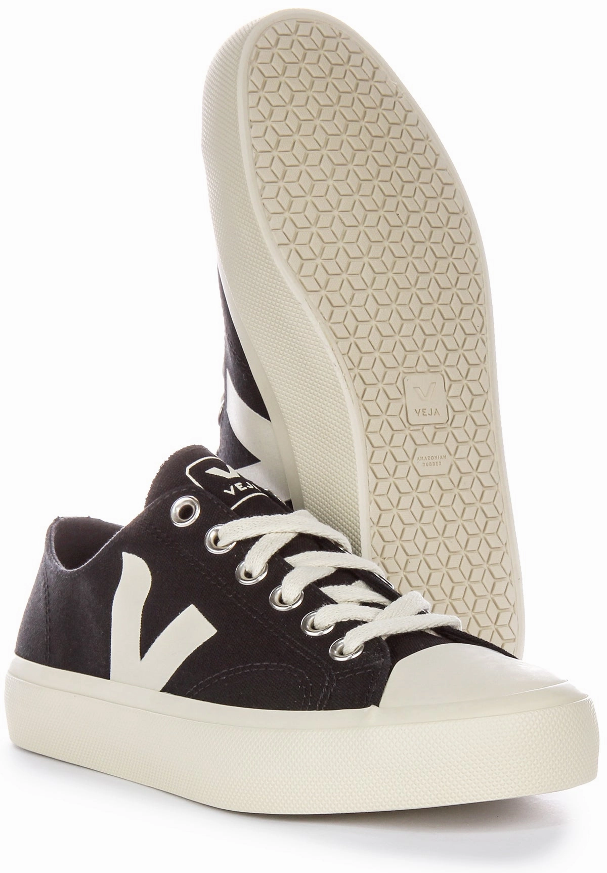 Veja Wata Ii Low In Black For Men