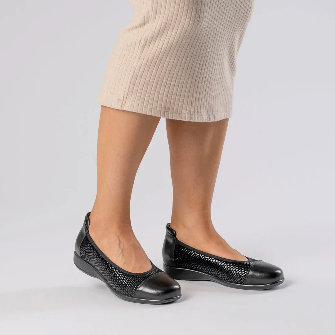 WALNUT STRETCH XW - BLACK SNAKE STRETCH FLATS