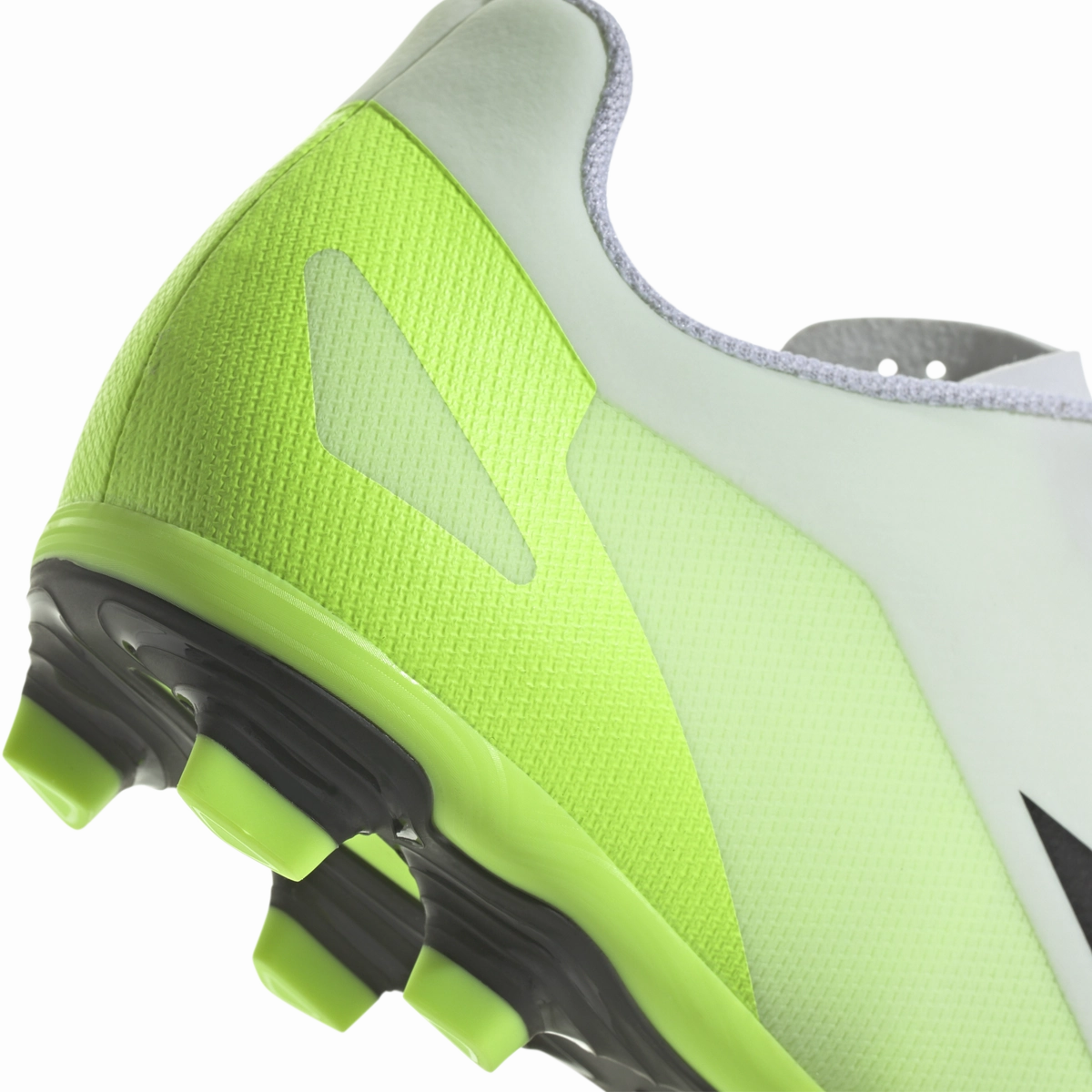 X CrazyFast.4 Flexible Ground